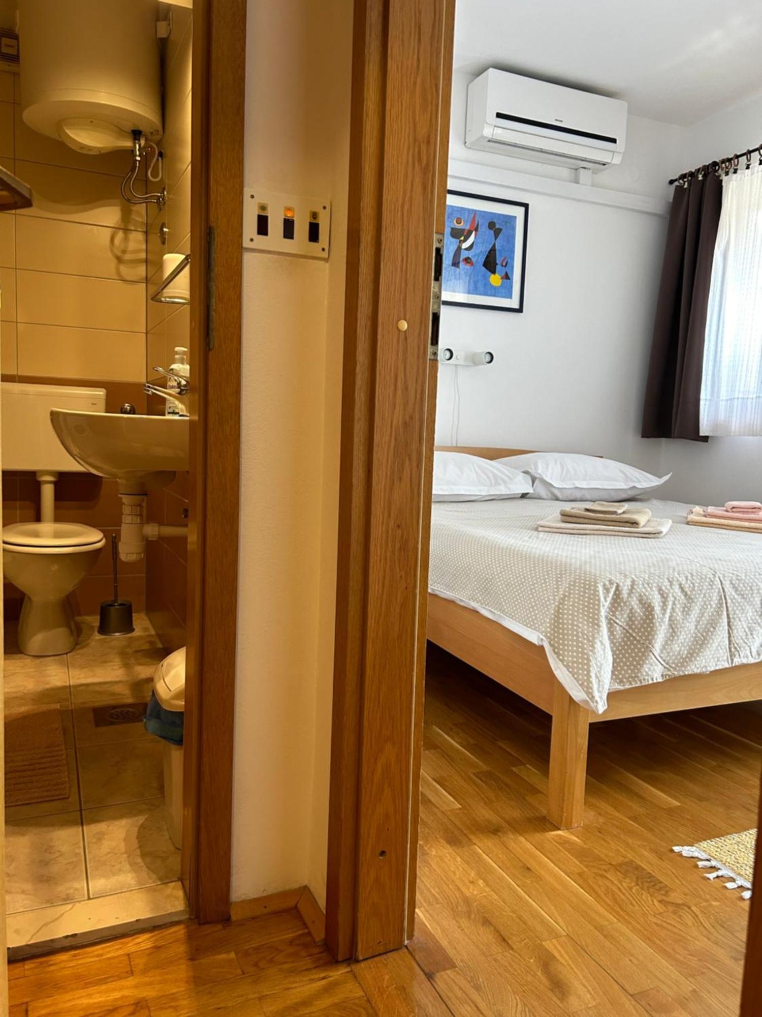 Guesthouse Fjaka Split Eksteriør billede